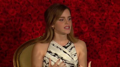 EmmaWatsonFan-dot-nl_BeautyAndTheBeastPersConferentieLA0323.jpg