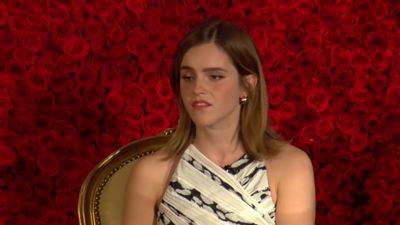 EmmaWatsonFan-dot-nl_BeautyAndTheBeastPersConferentieLA1109.jpg