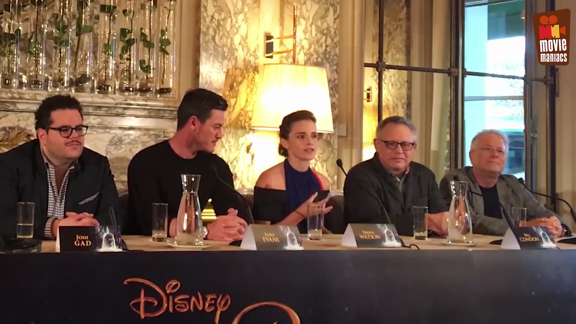 EmmaWatsonFan-dot-nl_BeautyAndTheBeastPersConferentieParijs0188.jpg EmmaWatsonFan-dot-nl_BeautyAndTheBeastPersConferentieParijs0188.jpg