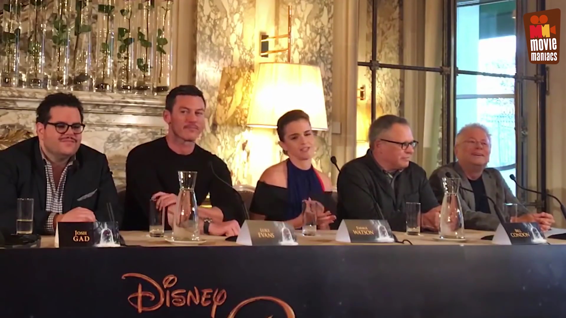 EmmaWatsonFan-dot-nl_BeautyAndTheBeastPersConferentieParijs0229.jpg EmmaWatsonFan-dot-nl_BeautyAndTheBeastPersConferentieParijs0229.jpg