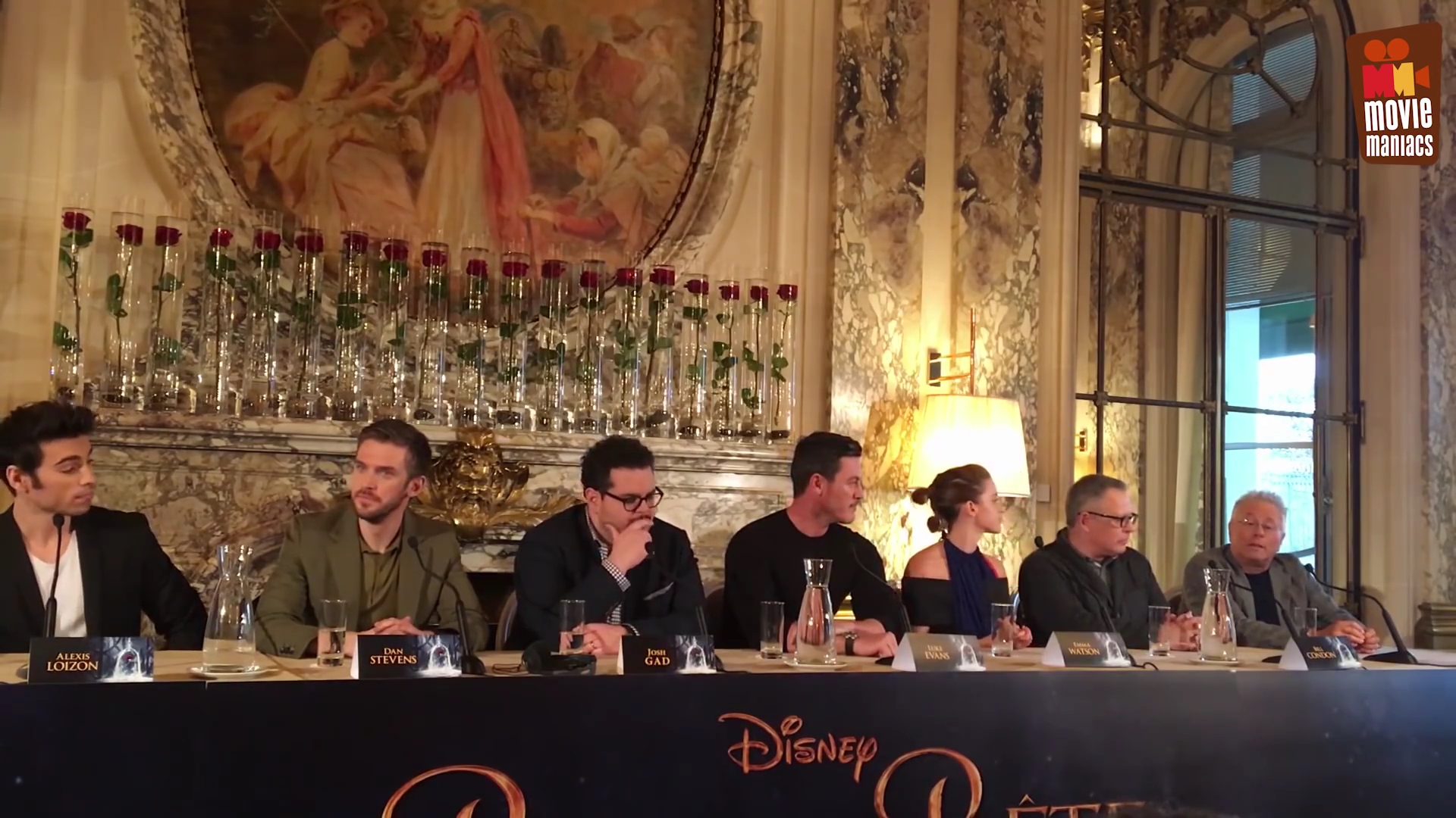 EmmaWatsonFan-dot-nl_BeautyAndTheBeastPersConferentieParijs0241.jpg EmmaWatsonFan-dot-nl_BeautyAndTheBeastPersConferentieParijs0241.jpg