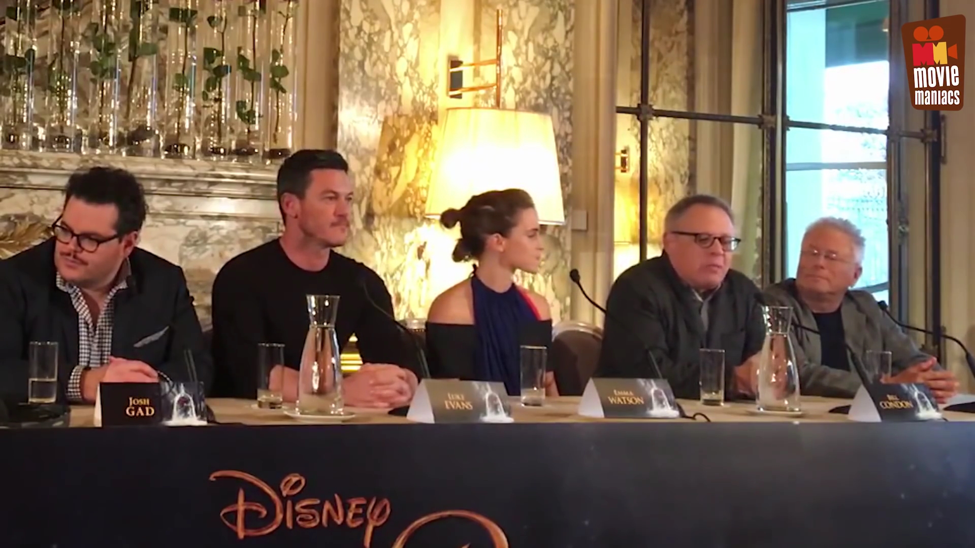 EmmaWatsonFan-dot-nl_BeautyAndTheBeastPersConferentieParijs0295.jpg EmmaWatsonFan-dot-nl_BeautyAndTheBeastPersConferentieParijs0295.jpg