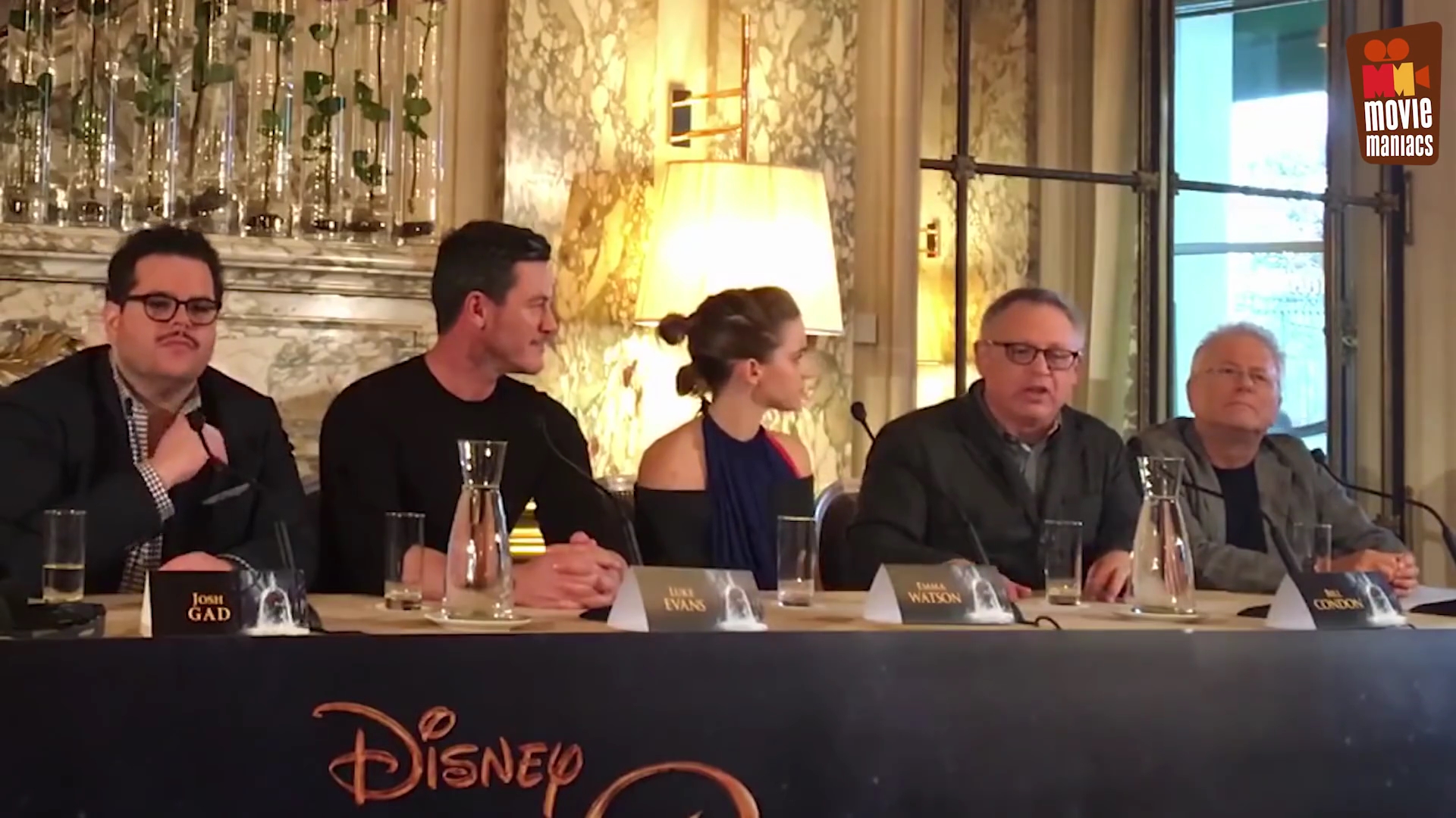 EmmaWatsonFan-dot-nl_BeautyAndTheBeastPersConferentieParijs0310.jpg EmmaWatsonFan-dot-nl_BeautyAndTheBeastPersConferentieParijs0310.jpg