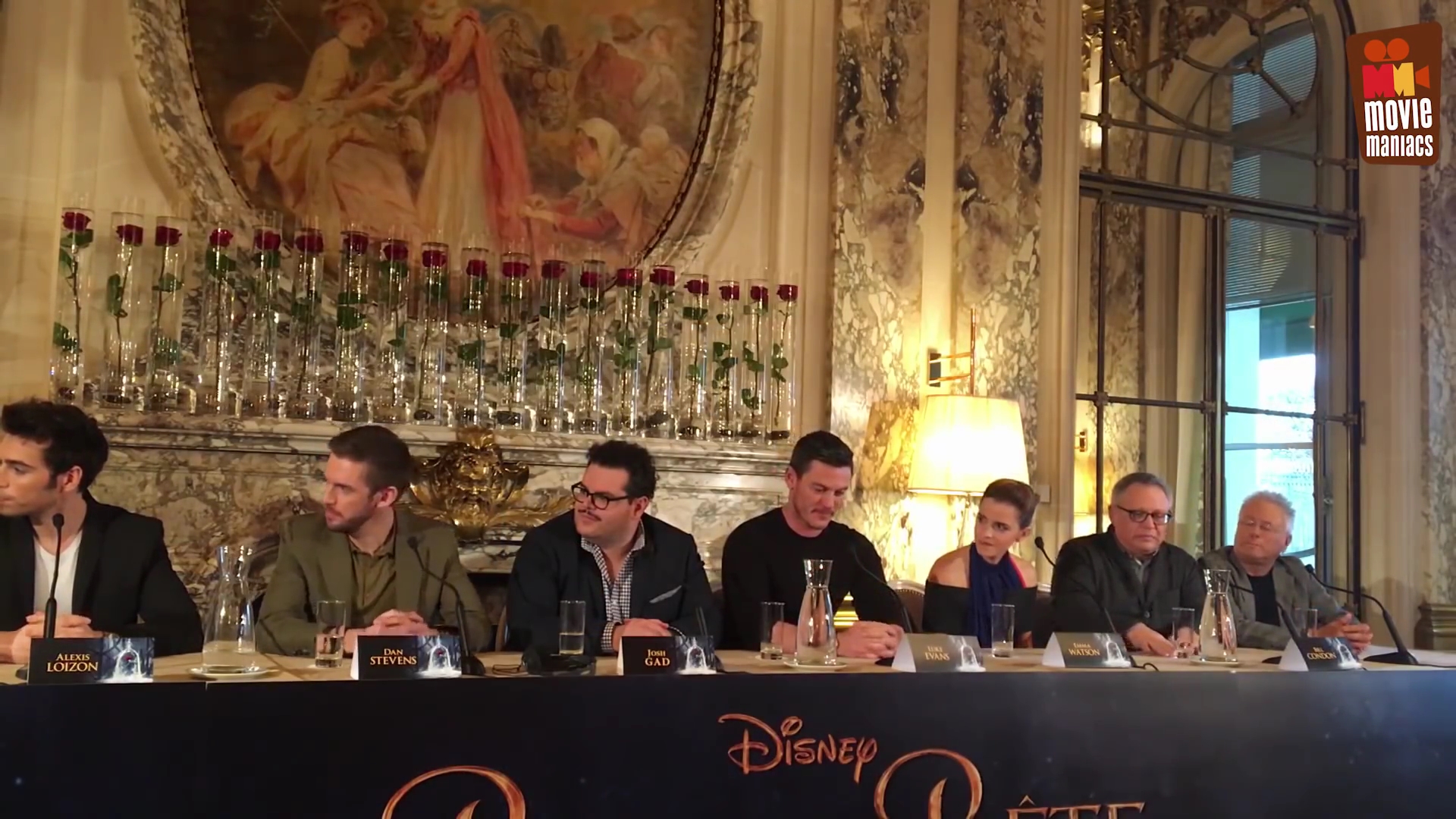 EmmaWatsonFan-dot-nl_BeautyAndTheBeastPersConferentieParijs0339.jpg EmmaWatsonFan-dot-nl_BeautyAndTheBeastPersConferentieParijs0339.jpg