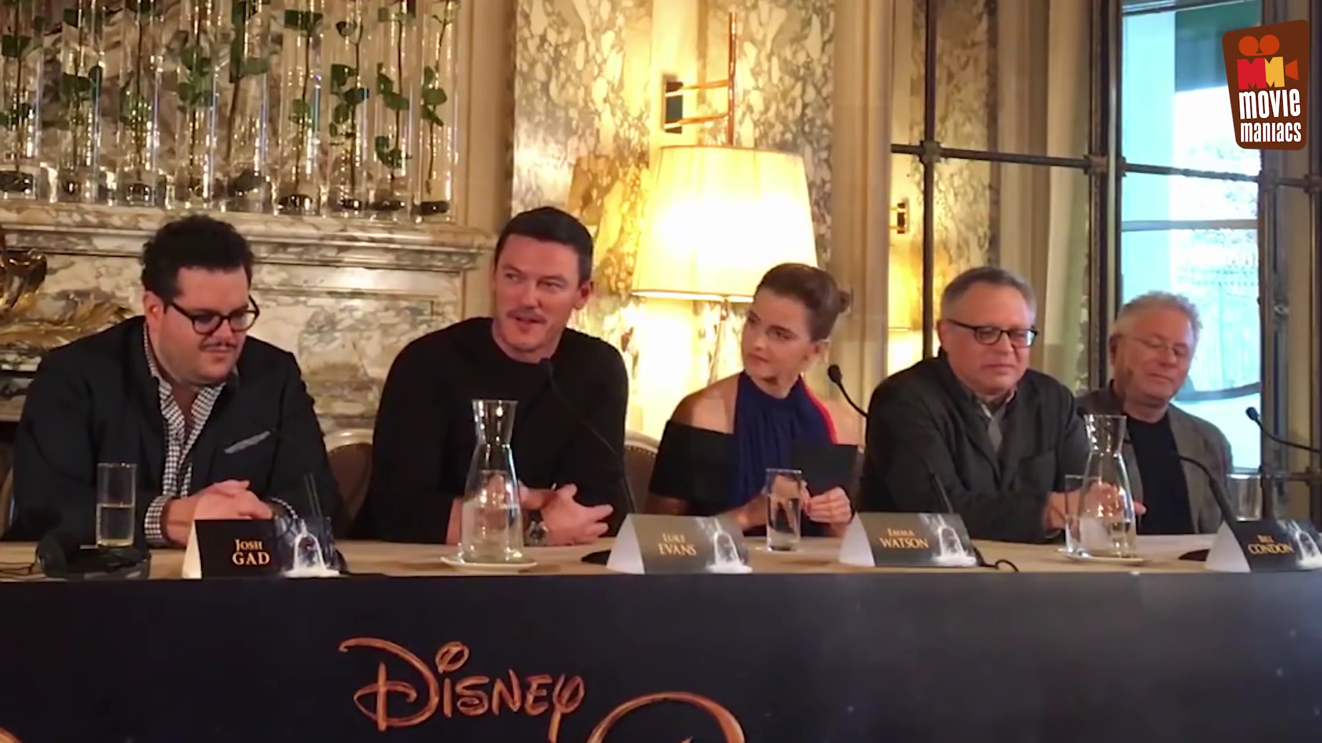 EmmaWatsonFan-dot-nl_BeautyAndTheBeastPersConferentieParijs0994.jpg EmmaWatsonFan-dot-nl_BeautyAndTheBeastPersConferentieParijs0994.jpg