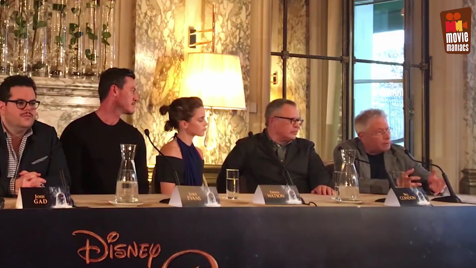 EmmaWatsonFan-dot-nl_BeautyAndTheBeastPersConferentieParijs1550.jpg EmmaWatsonFan-dot-nl_BeautyAndTheBeastPersConferentieParijs1550.jpg