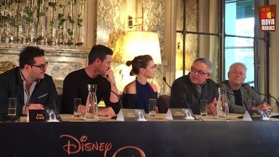 EmmaWatsonFan-dot-nl_BeautyAndTheBeastPersConferentieParijs0322.jpg