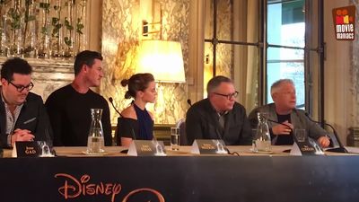 EmmaWatsonFan-dot-nl_BeautyAndTheBeastPersConferentieParijs1563.jpg