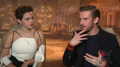 EmmaWatsonFan-dot-NL_2017BeautyAndTheBeastPressJunket-BigMovieMouthOff0138.jpg