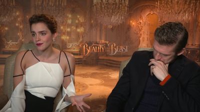 EmmaWatsonFan-dot-NL_2017BeautyAndTheBeastPressJunket-CinemaBlend0170.jpg