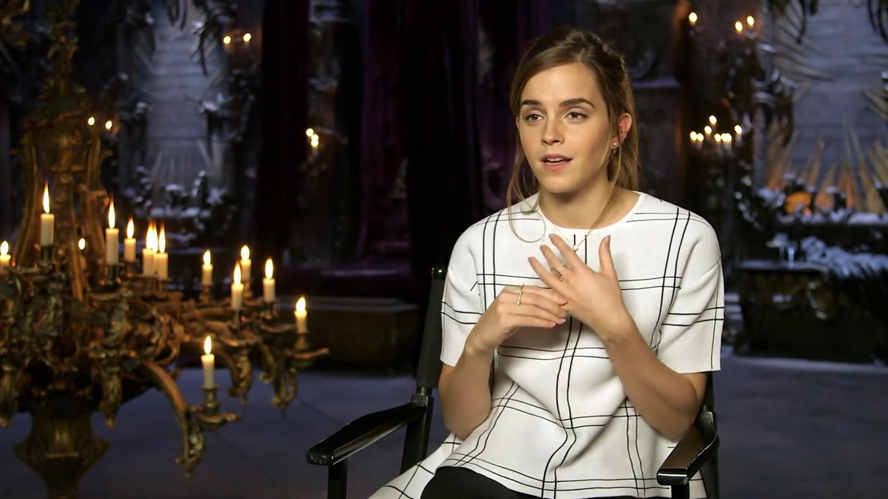 EmmaWatsonFan-dot-nl_BeautyAndtheBeastPressJunkets-FlickAndTheCity-1-0006.jpg