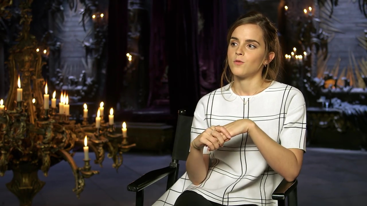 EmmaWatsonFan-dot-nl_BeautyAndtheBeastPressJunkets-FlickAndTheCity-1-0069.jpg