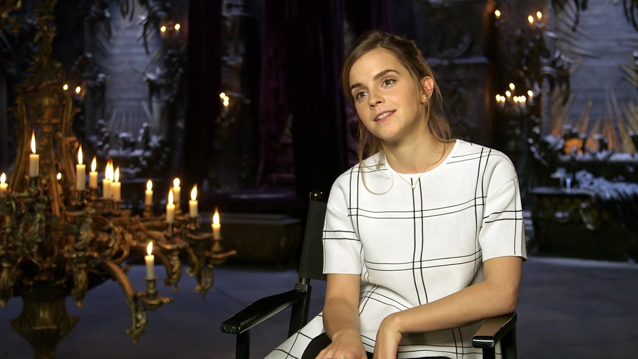EmmaWatsonFan-dot-nl_BeautyAndtheBeastPressJunkets-FlickAndTheCity-1-0082.jpg