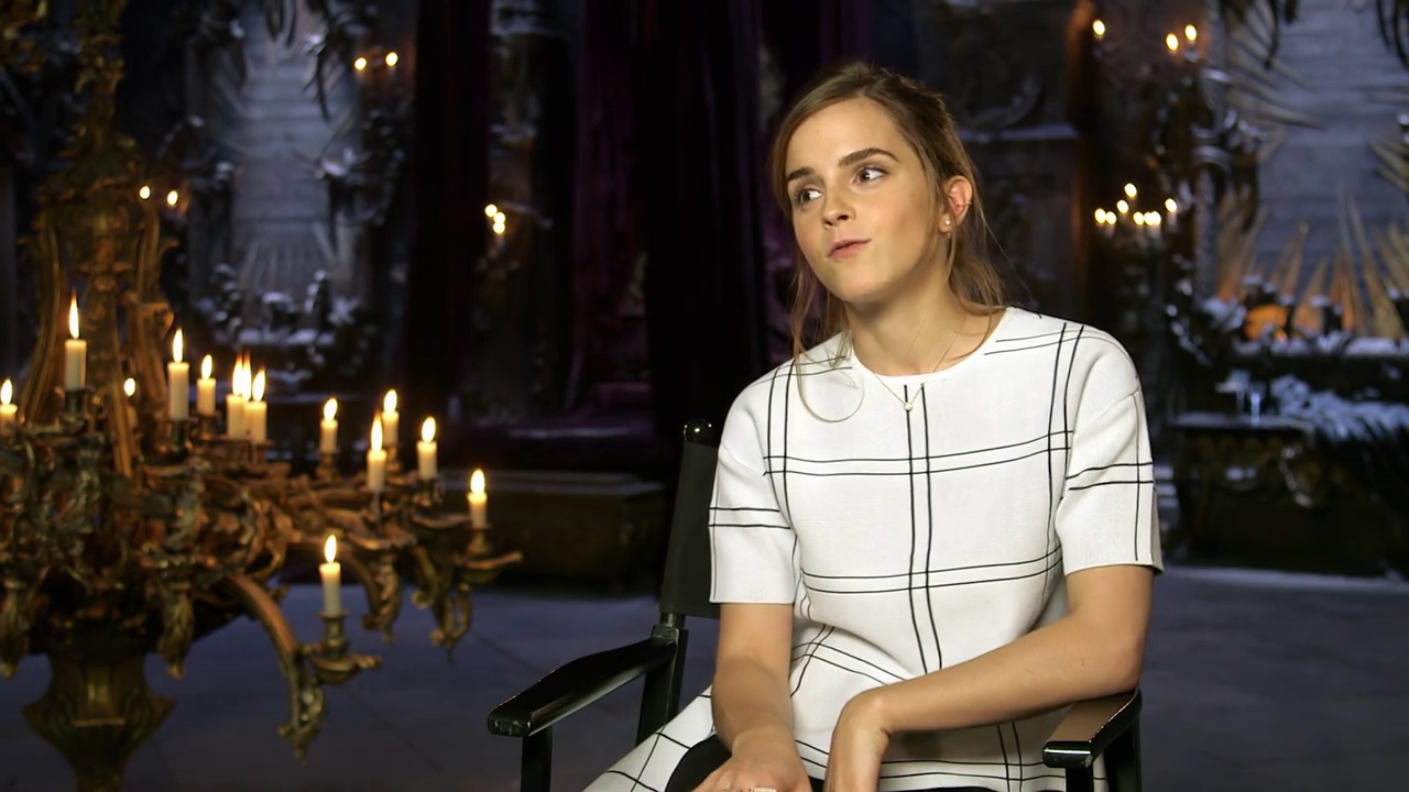 EmmaWatsonFan-dot-nl_BeautyAndtheBeastPressJunkets-FlickAndTheCity-1-0083.jpg