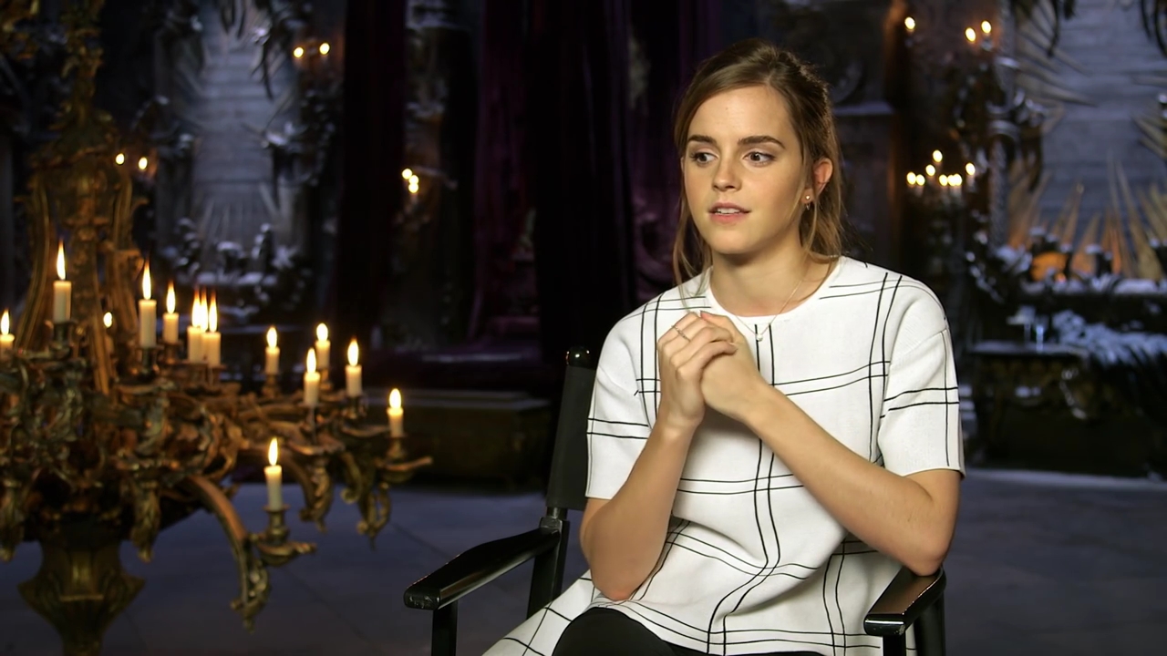 EmmaWatsonFan-dot-nl_BeautyAndtheBeastPressJunkets-FlickAndTheCity-1-0104.jpg