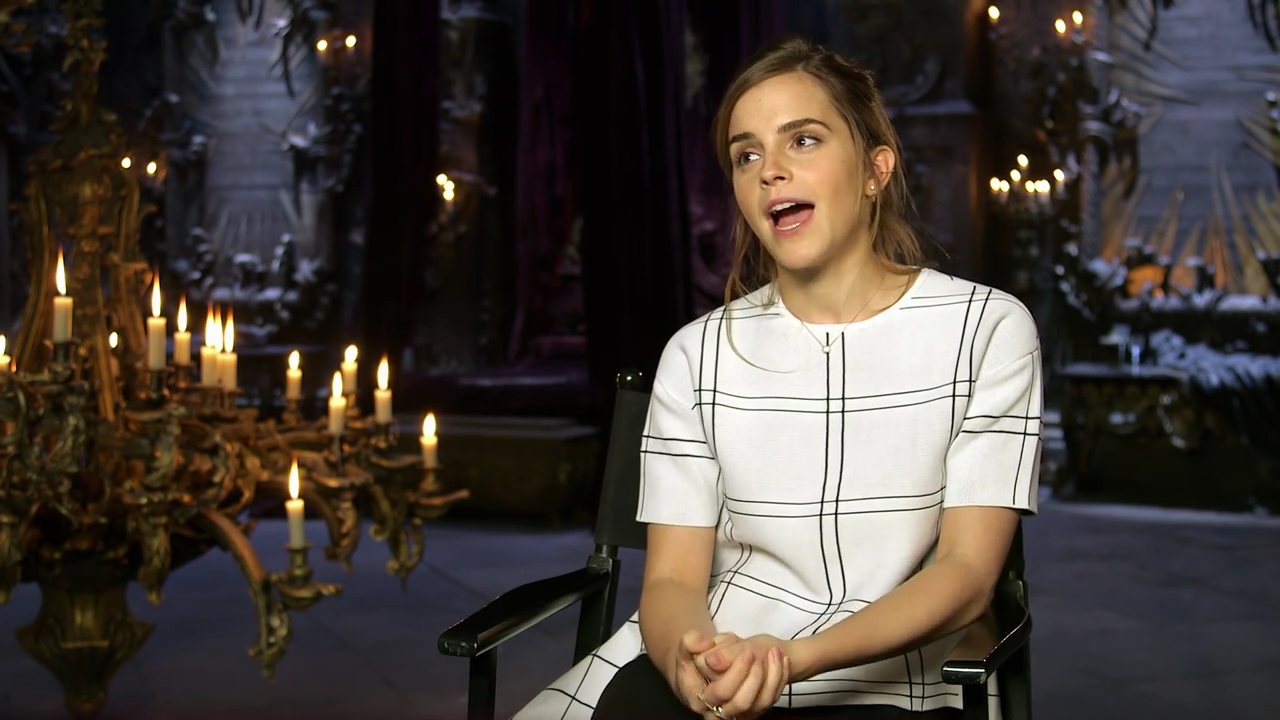 EmmaWatsonFan-dot-nl_BeautyAndtheBeastPressJunkets-FlickAndTheCity-1-0162.jpg