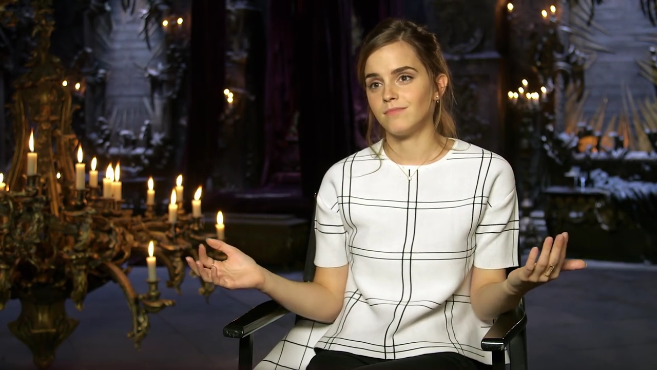 EmmaWatsonFan-dot-nl_BeautyAndtheBeastPressJunkets-FlickAndTheCity-1-0224.jpg