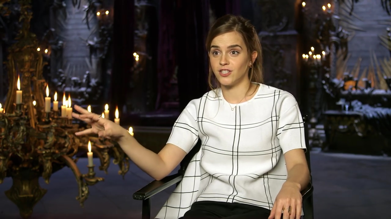 EmmaWatsonFan-dot-nl_BeautyAndtheBeastPressJunkets-FlickAndTheCity-1-0304.jpg