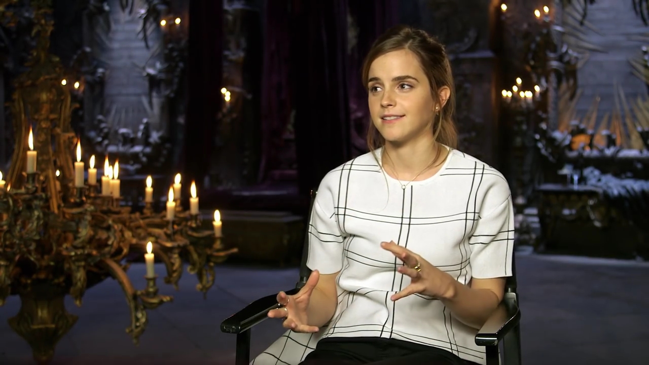 EmmaWatsonFan-dot-nl_BeautyAndtheBeastPressJunkets-FlickAndTheCity-1-0312.jpg