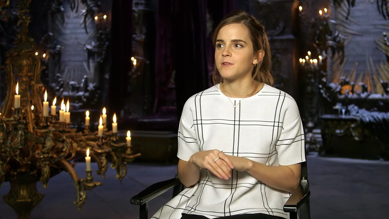 EmmaWatsonFan-dot-nl_BeautyAndtheBeastPressJunkets-FlickAndTheCity-1-0342.jpg