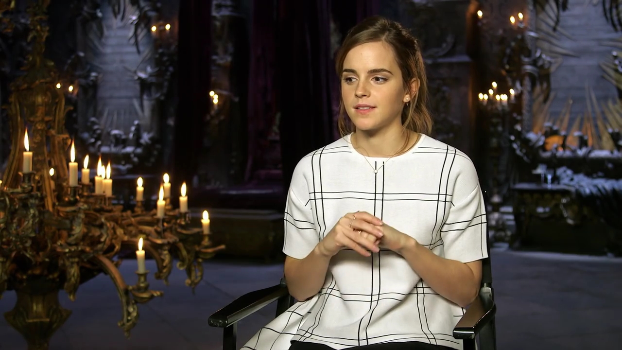 EmmaWatsonFan-dot-nl_BeautyAndtheBeastPressJunkets-FlickAndTheCity-1-0343.jpg