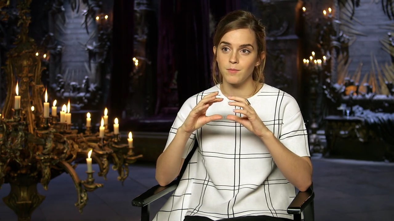 EmmaWatsonFan-dot-nl_BeautyAndtheBeastPressJunkets-FlickAndTheCity-1-0355.jpg