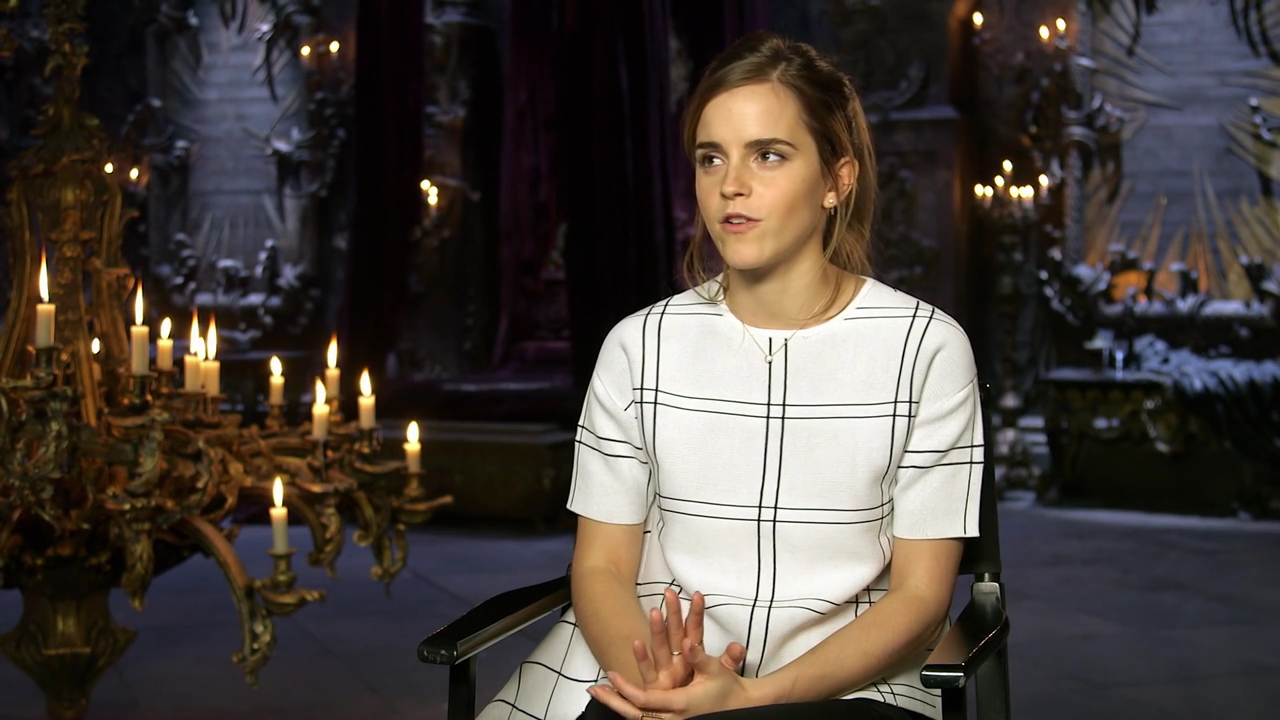 EmmaWatsonFan-dot-nl_BeautyAndtheBeastPressJunkets-FlickAndTheCity-1-0432.jpg