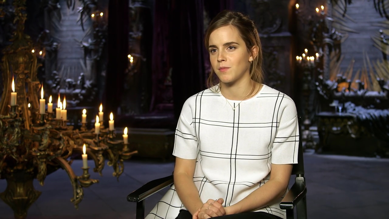 EmmaWatsonFan-dot-nl_BeautyAndtheBeastPressJunkets-FlickAndTheCity-1-0433.jpg