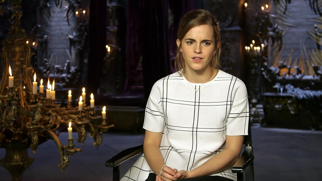 EmmaWatsonFan-dot-nl_BeautyAndtheBeastPressJunkets-FlickAndTheCity-1-0439.jpg