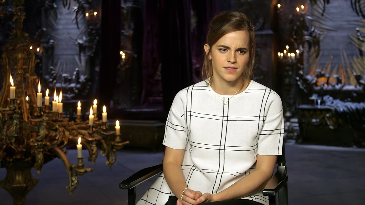 EmmaWatsonFan-dot-nl_BeautyAndtheBeastPressJunkets-FlickAndTheCity-1-0440.jpg