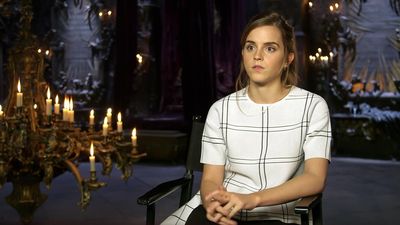 EmmaWatsonFan-dot-nl_BeautyAndtheBeastPressJunkets-FlickAndTheCity-1-0143.jpg