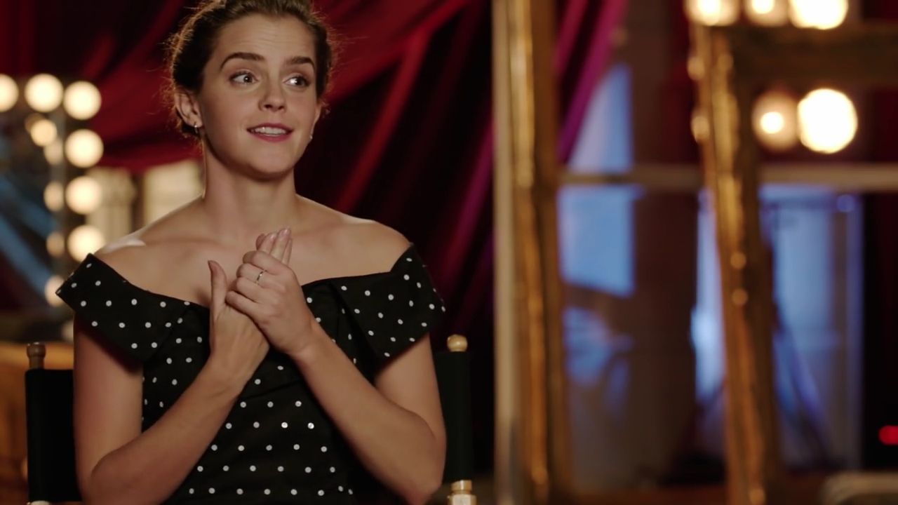 EmmaWatsonFan-dot-nl_BeautyAndtheBeastPressJunkets-FlickAndTheCity-2-0014.jpg
