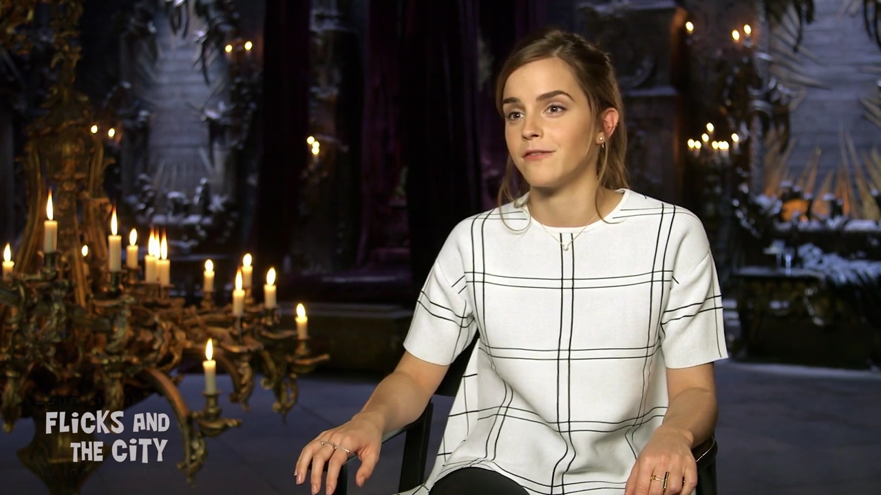 EmmaWatsonFan-dot-nl_BeautyAndtheBeastPressJunkets-FlickAndTheCity-TrailerLaunch0034.jpg