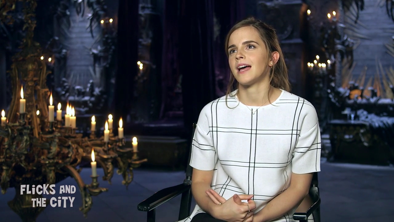EmmaWatsonFan-dot-nl_BeautyAndtheBeastPressJunkets-FlickAndTheCity-TrailerLaunch0054.jpg