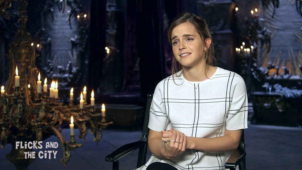 EmmaWatsonFan-dot-nl_BeautyAndtheBeastPressJunkets-FlickAndTheCity-TrailerLaunch0073.jpg