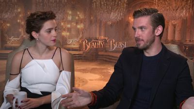 EmmaWatsonFan-dot-NL_BeautyAndTheBeastPressJunket-HarkinsTheatres0125.jpg