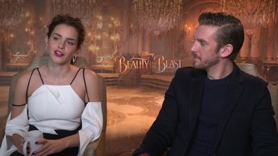 EmmaWatsonFan-dot-NL_BeautyAndTheBeastPressJunket-HarkinsTheatres0219.jpg