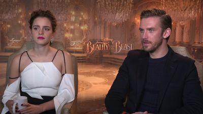 EmmaWatsonFan-dot-NL_BeautyAndTheBeastPressJunket-HarkinsTheatres0247.jpg