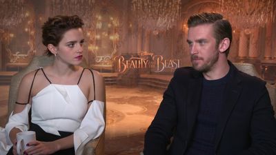 EmmaWatsonFan-dot-NL_BeautyAndTheBeastPressJunket-HarkinsTheatres0278.jpg