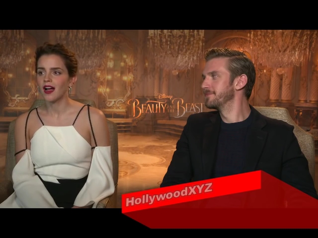 EmmaWatsonFan-dot-NL_BeautyAndTheBeastPressJunket-HollywoodXYZ0005.jpg