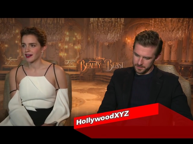 EmmaWatsonFan-dot-NL_BeautyAndTheBeastPressJunket-HollywoodXYZ0008.jpg