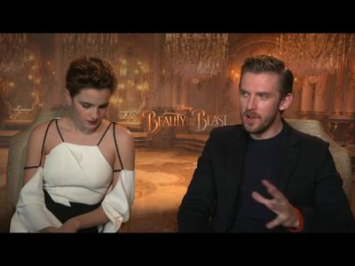 EmmaWatsonFan-dot-NL_BeautyAndTheBeastPressJunket-HollywoodXYZ0038.jpg