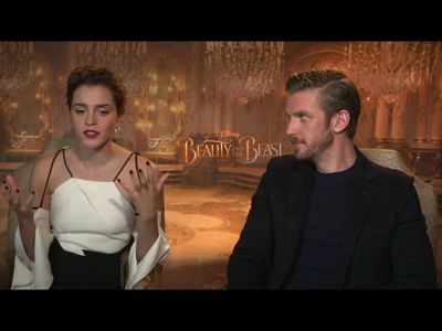 EmmaWatsonFan-dot-NL_BeautyAndTheBeastPressJunket-HollywoodXYZ0086.jpg