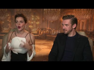 EmmaWatsonFan-dot-NL_BeautyAndTheBeastPressJunket-HollywoodXYZ0094.jpg