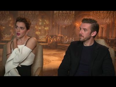 EmmaWatsonFan-dot-NL_BeautyAndTheBeastPressJunket-HollywoodXYZ0179.jpg