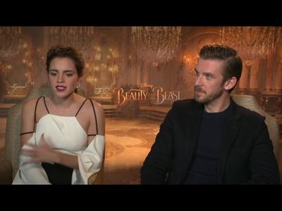 EmmaWatsonFan-dot-NL_BeautyAndTheBeastPressJunket-HollywoodXYZ0185.jpg