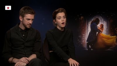 EmmaWatsonFan-dot-NL_BeautyAndTheBeastPressJunket-KinoTV0134.jpg