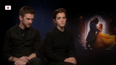 EmmaWatsonFan-dot-NL_BeautyAndTheBeastPressJunket-KinoTV0137.jpg