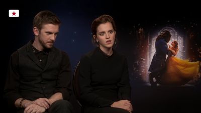 EmmaWatsonFan-dot-NL_BeautyAndTheBeastPressJunket-KinoTV0138.jpg