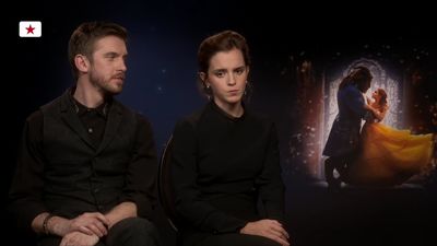 EmmaWatsonFan-dot-NL_BeautyAndTheBeastPressJunket-KinoTV0150.jpg